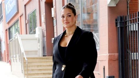 ashley graham jumeaux|Ashley Graham, maman de jumeaux : les premières。